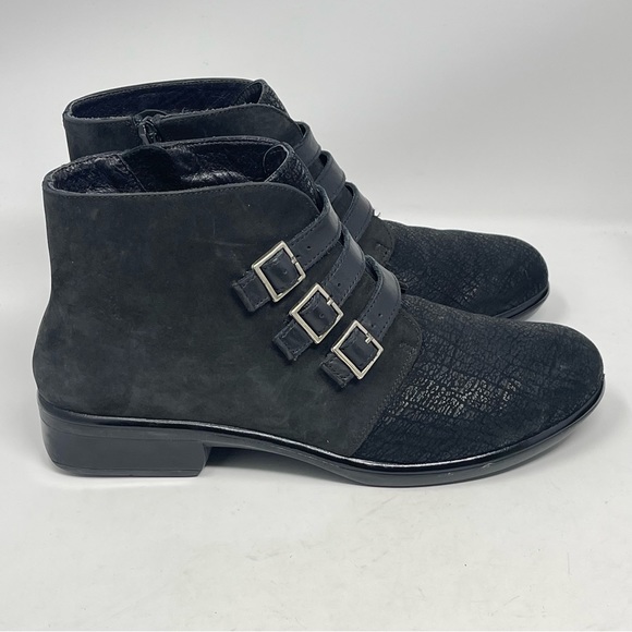 NAOT Calima Ankle Boots Womens 8 Black Crackled Leather 3 Buckle Straps Side Zip - Picture 3 of 13